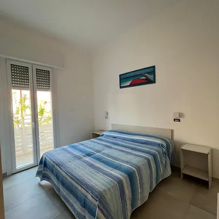 Hotel Flora Cesenatico Room photo