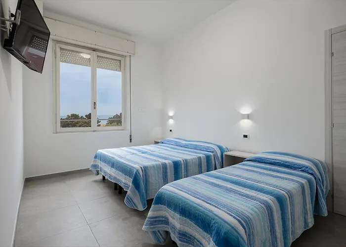 Hotel Flora